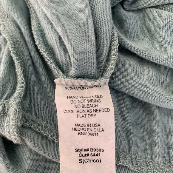 Super Cute Empire Waist Flowy Top - Picture 9 of 12